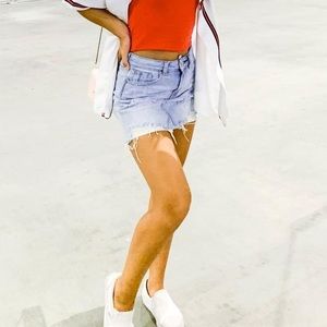 Pacsun distressed jean skirt